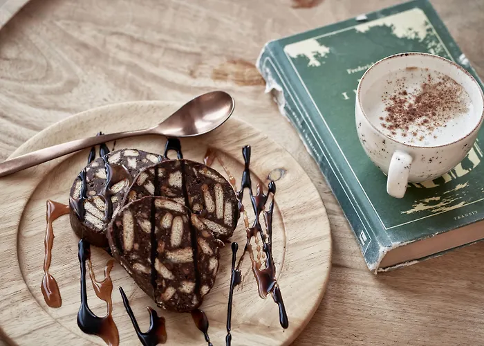 Naxian Utopia Luxury & Отель