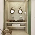 Naxian Utopia Luxury 3*