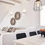 Naxian Utopia Luxury Stelida (Naxos)