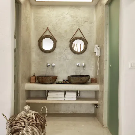 Naxian Utopia Luxury & 3*