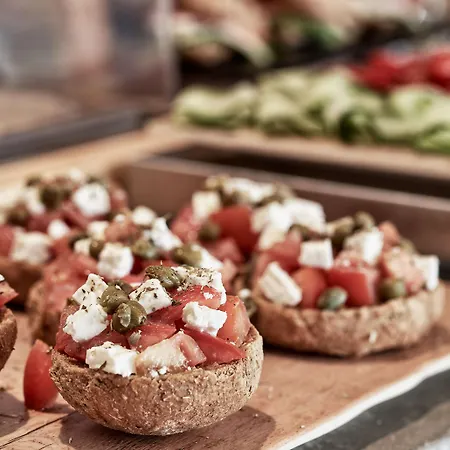 Hotel Naxian Utopia Luxury & 3*