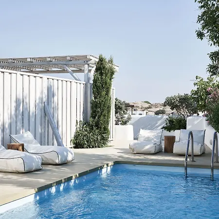 Naxian Utopia Luxury Hotell 3*