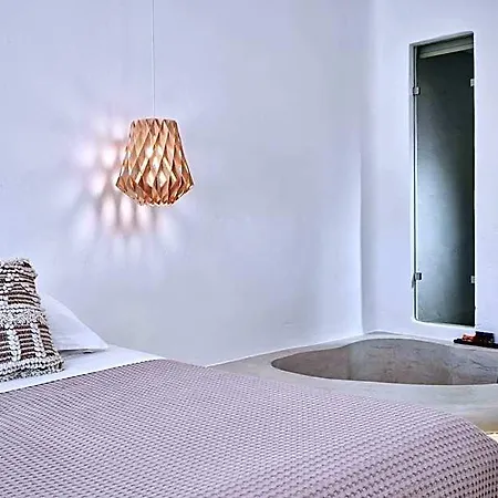 Naxian Utopia Luxury Hotell 3*