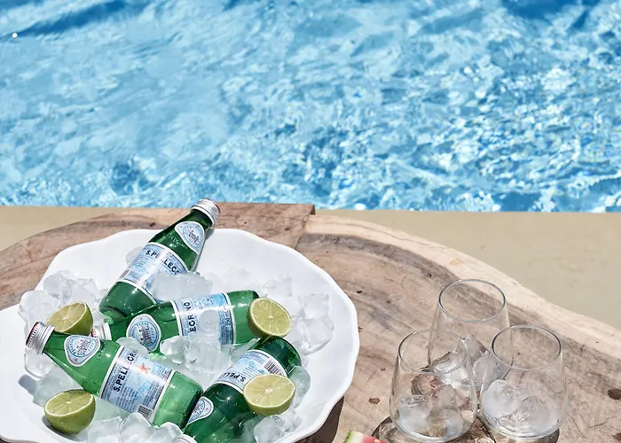 Naxian Utopia Luxury & Stelida (Naxos)