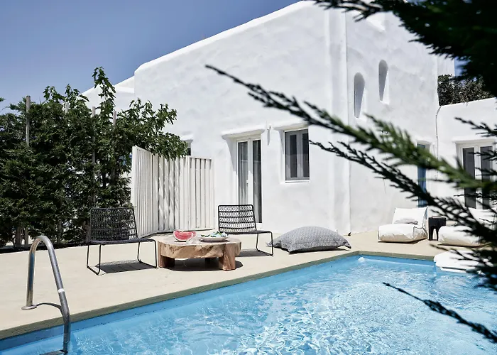 Naxian Utopia Luxury & 3* Stelida (Naxos)