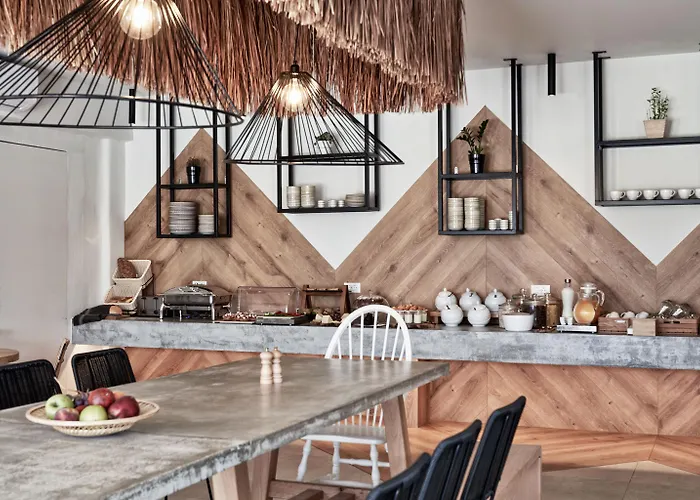 Otel Naxian Utopia Luxury & 3*